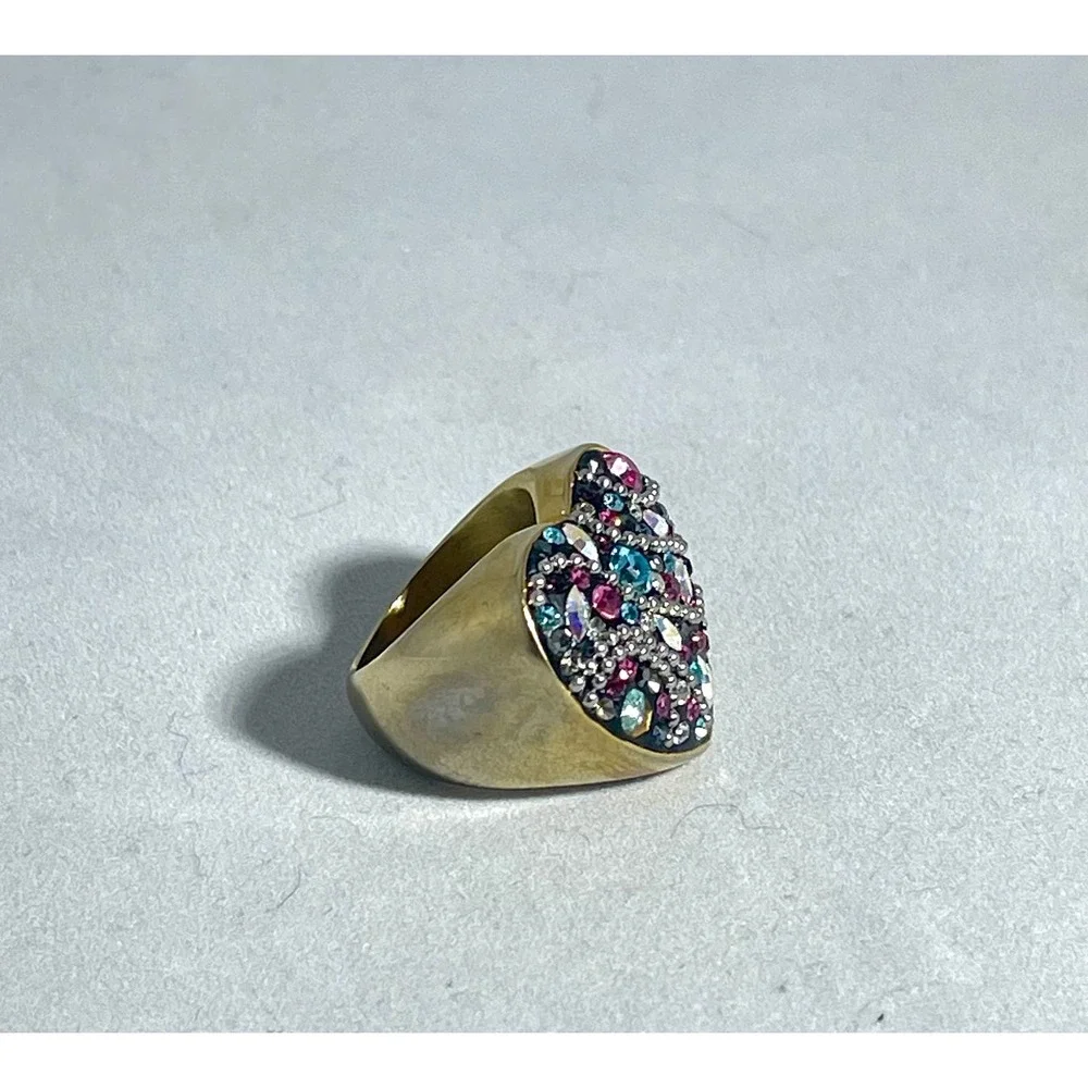 Vintage Linaje Stainless gold tone ring with multi-colored rhinestones sz. 5 3/4